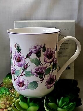 Porcelain Floral Mug in Lavender and Green